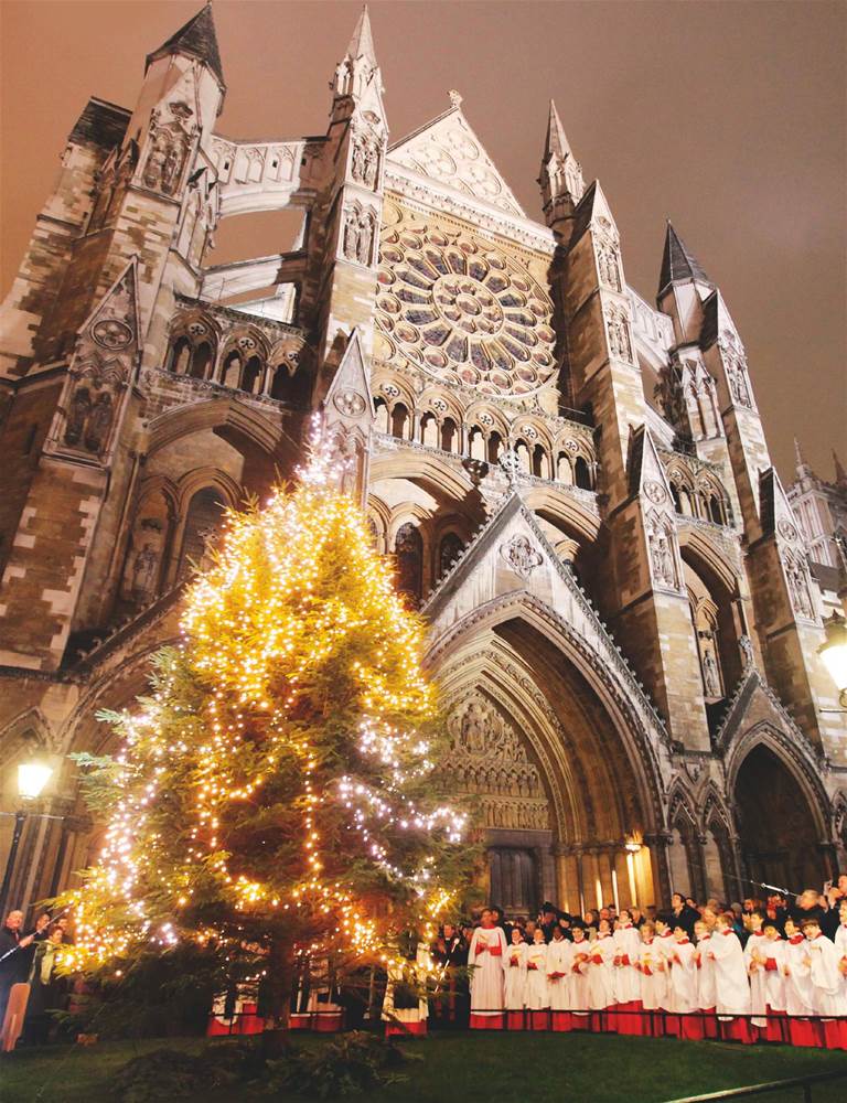 Bringing Festive Joy To Westminster Abbey Kates Christmas Carol Concert Hello Magazine 1715 