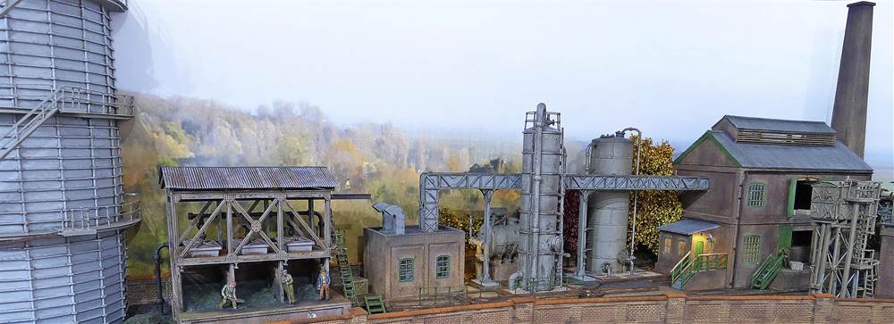 HOW TO BUILD A GASWORKS | Model Rail Jul 22