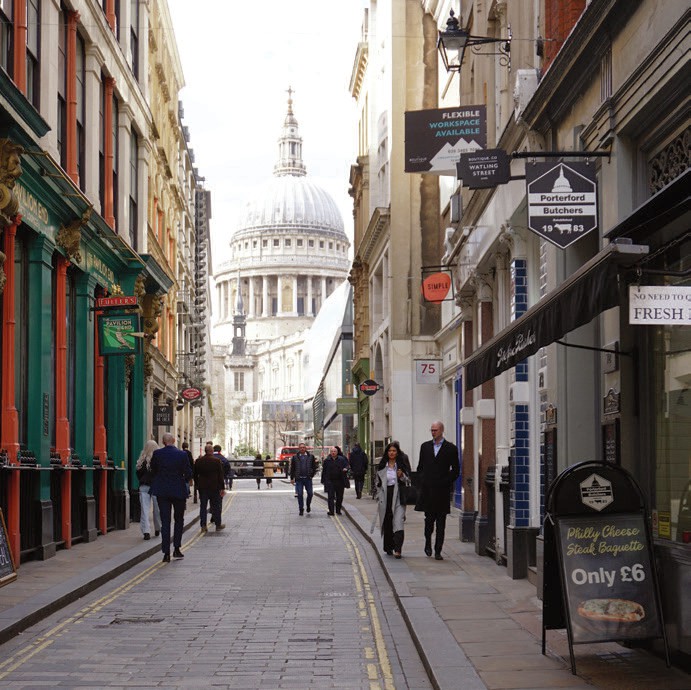 DEMONSTRATION St Paul’s from Watling Street | The Artist September 2023